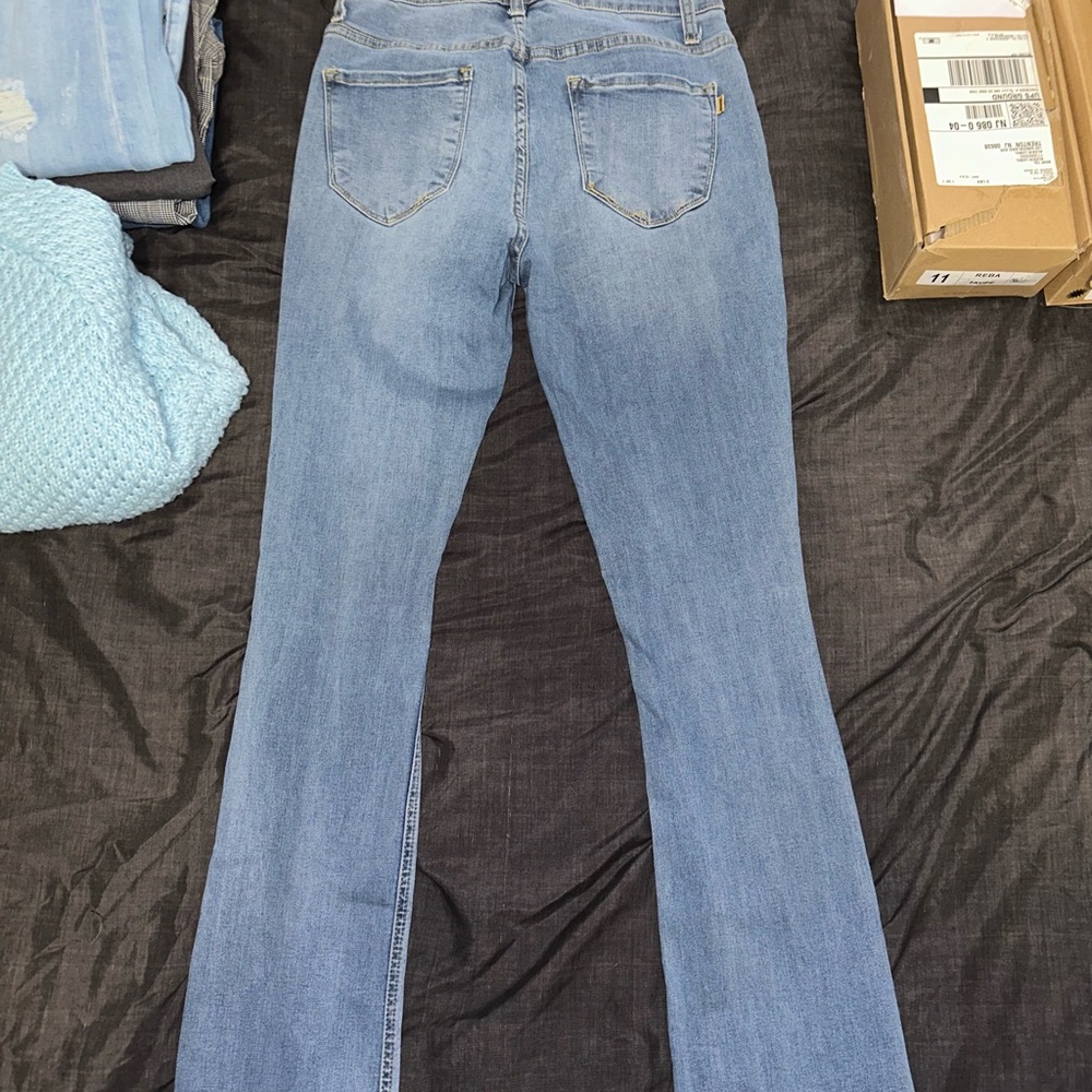 Blue jeans - Picture 4 of 7